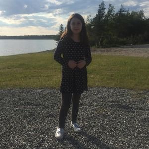 Meet your Posher, Leah